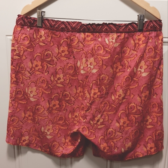 Sundance| Leia Cotton Shorts Womens Large Casual Relaxed Beach Artsy Fair - Picture 8 of 10